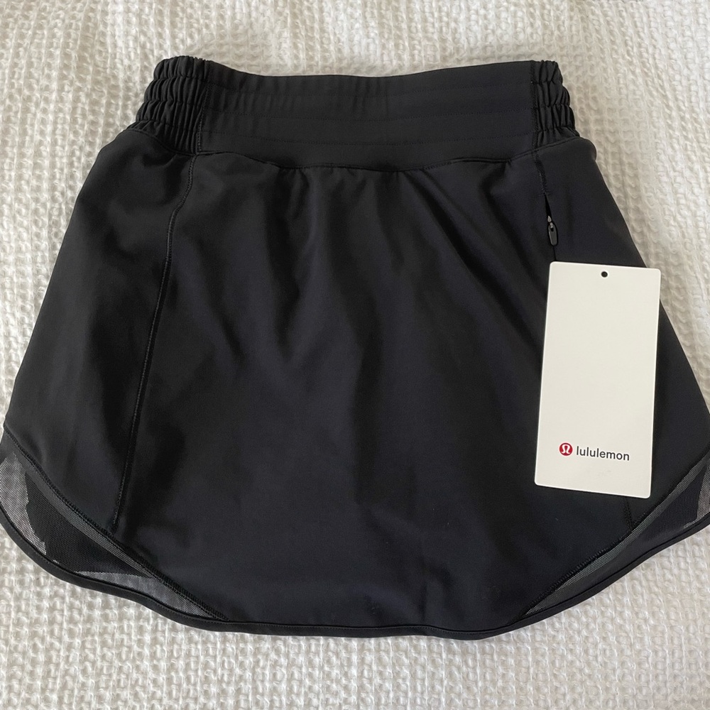 lululemon hotty hot skirt size 0 black